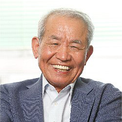 角さん